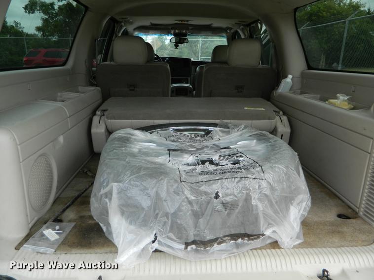 image for item DB1123 2005 Cadillac Escalade ESV SUV