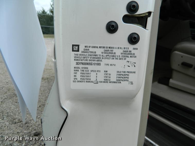 image for item DB1123 2005 Cadillac Escalade ESV SUV