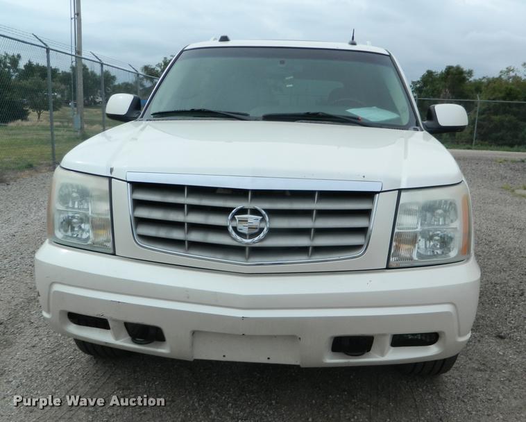 image for item DB1123 2005 Cadillac Escalade ESV SUV