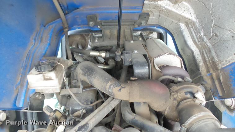 image for item DB3333 2005 New Holland TN70DA MFWD tractor