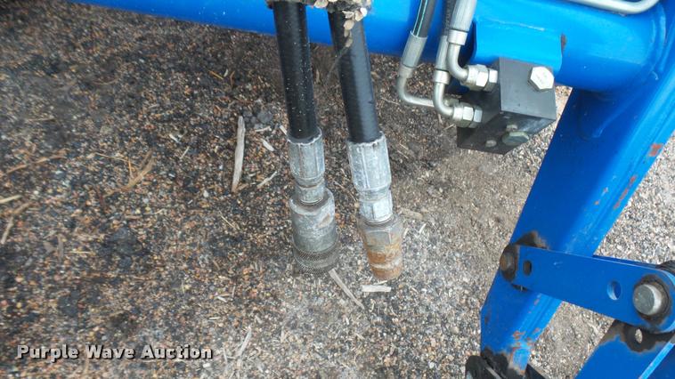 image for item DB3333 2005 New Holland TN70DA MFWD tractor