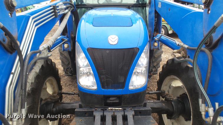 image for item DB3333 2005 New Holland TN70DA MFWD tractor