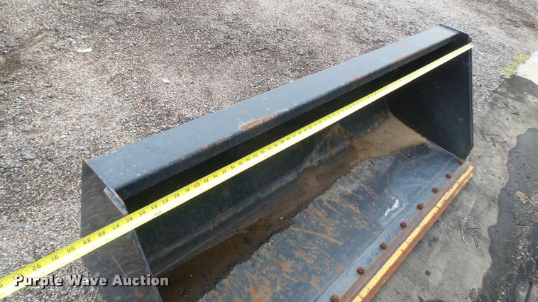 image for item DB3333 2005 New Holland TN70DA MFWD tractor