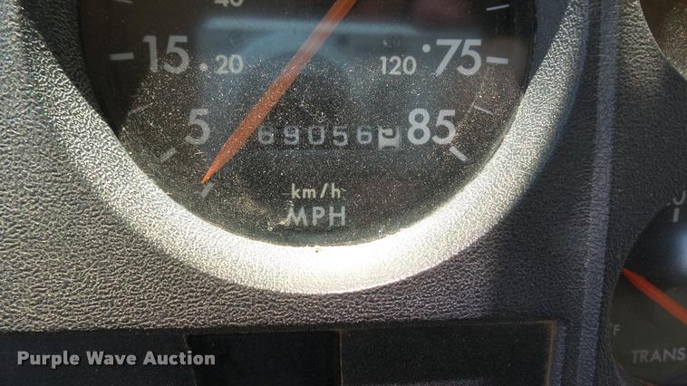 image for item DB3354 2002 Freightliner FS65 Thomas school bus