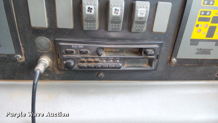 image for item DB3354 2002 Freightliner FS65 Thomas school bus