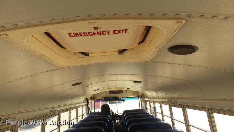 image for item DB3354 2002 Freightliner FS65 Thomas school bus