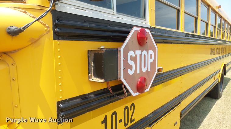 image for item DB3354 2002 Freightliner FS65 Thomas school bus