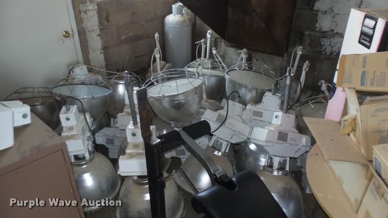 image for item DB3355 Approximately 70 bay lights