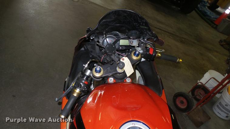 image for item DB3362 2004 Suzuki GSX-R600K4 motorcycle