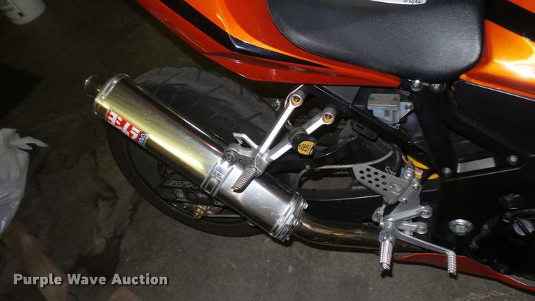 image for item DB3362 2004 Suzuki GSX-R600K4 motorcycle