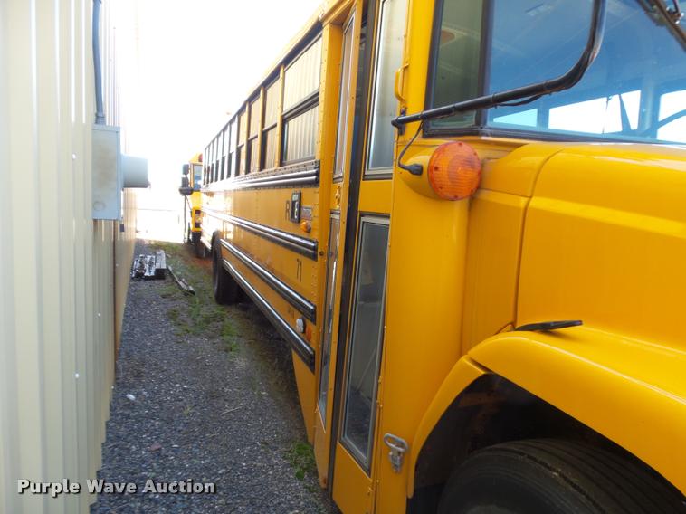 image for item DB6238 2003 Freightliner FS65 Thomas school bus