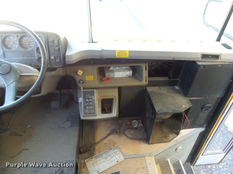 image for item DB6238 2003 Freightliner FS65 Thomas school bus