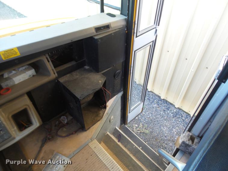 image for item DB6238 2003 Freightliner FS65 Thomas school bus