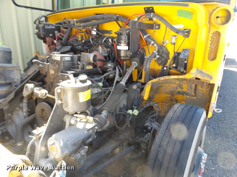 image for item DB6238 2003 Freightliner FS65 Thomas school bus