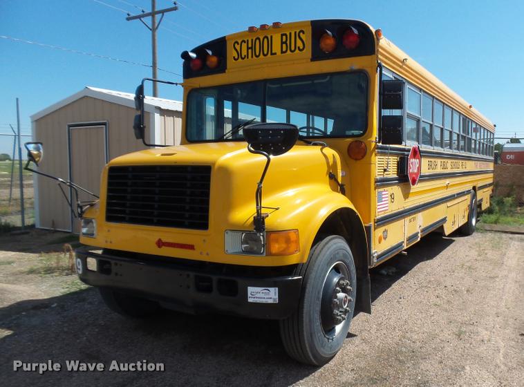 image for item DB6239 1991 International 3800 school bus