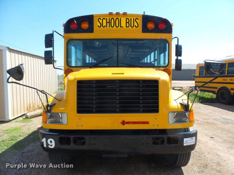 image for item DB6239 1991 International 3800 school bus
