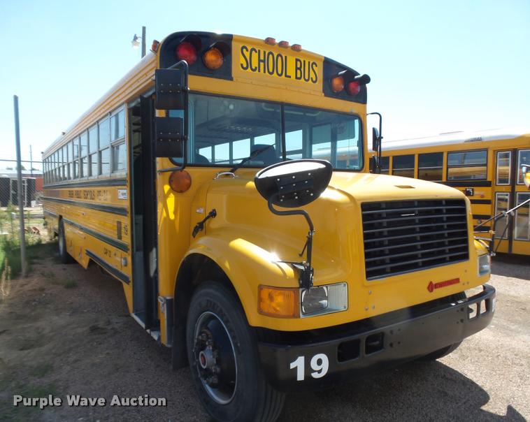 image for item DB6239 1991 International 3800 school bus