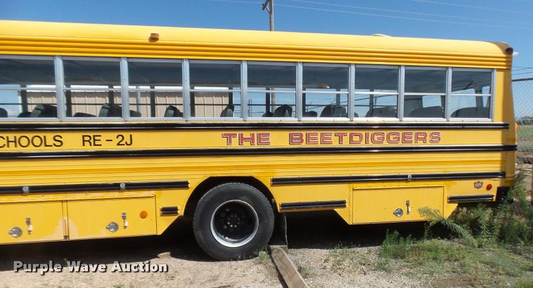 image for item DB6239 1991 International 3800 school bus