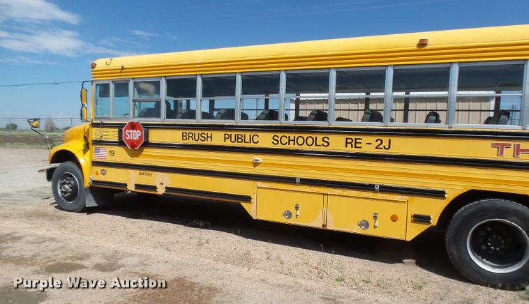 image for item DB6239 1991 International 3800 school bus