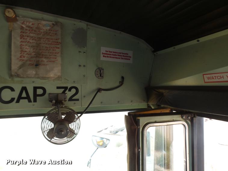 image for item DB6239 1991 International 3800 school bus