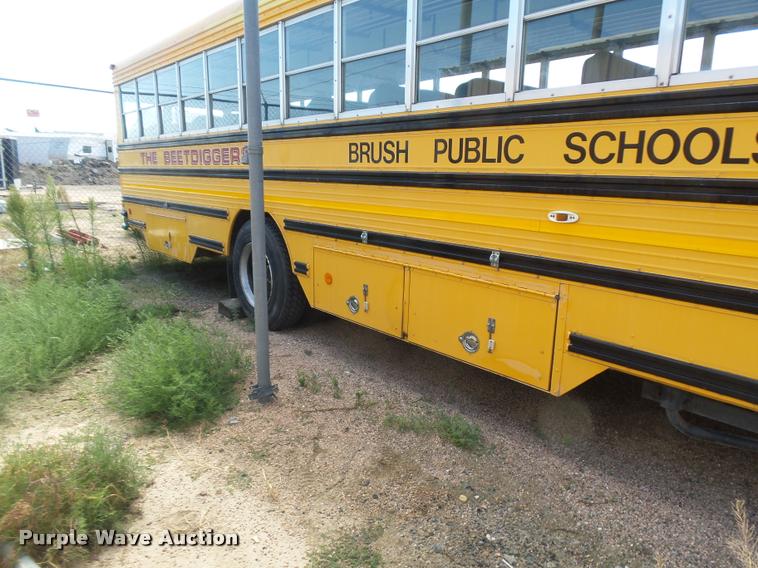 image for item DB6239 1991 International 3800 school bus