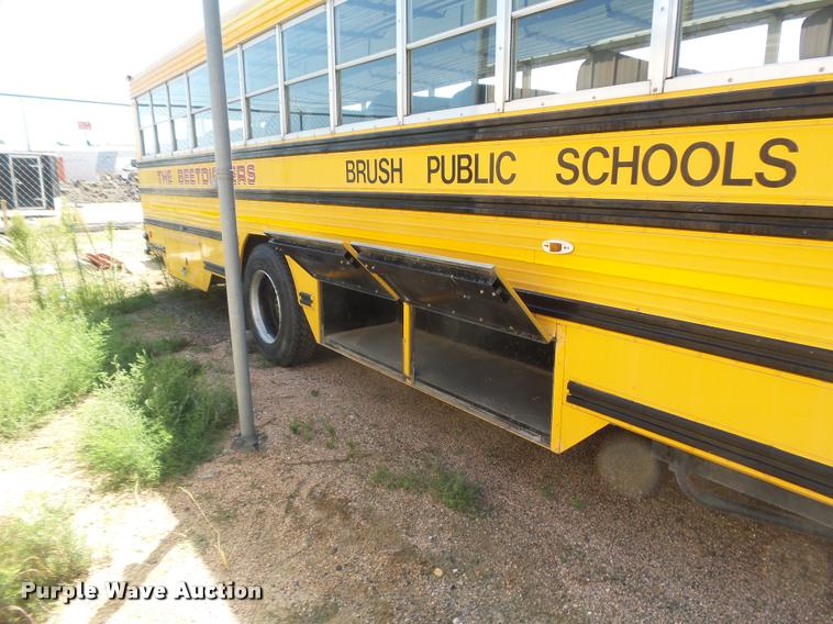image for item DB6239 1991 International 3800 school bus
