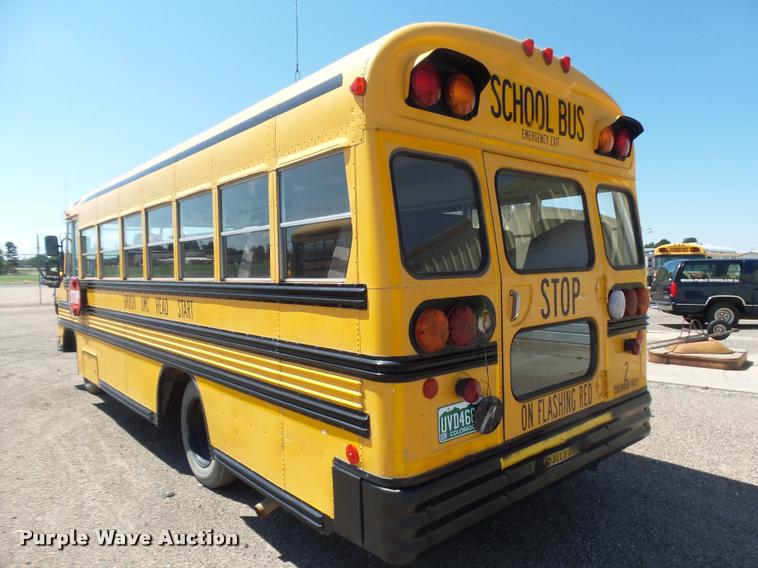 image for item DB6240 2000 Workhorse P30 Blue Bird school bus