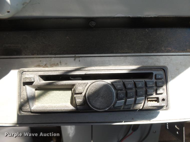 image for item DB6240 2000 Workhorse P30 Blue Bird school bus