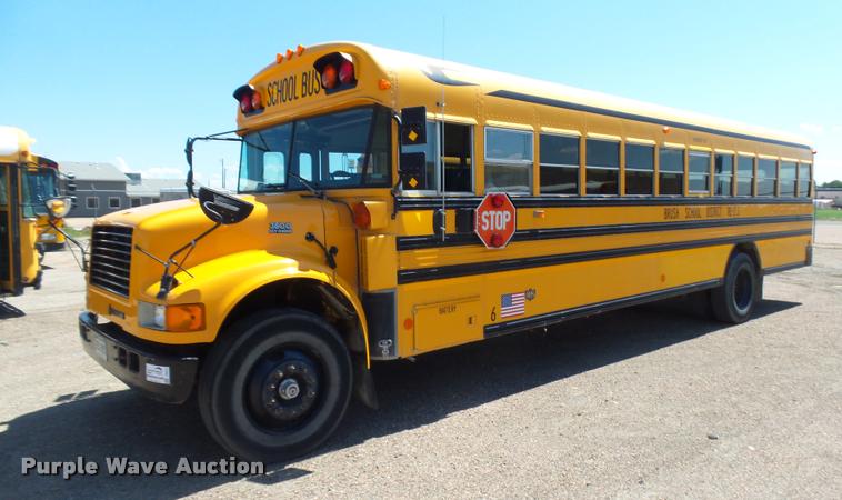 image for item DB6241 2001 International 3800 school bus