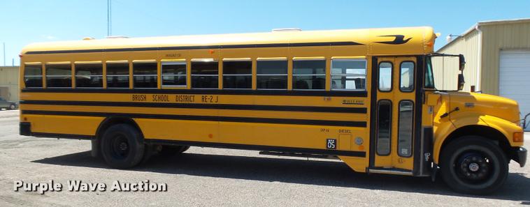 image for item DB6241 2001 International 3800 school bus