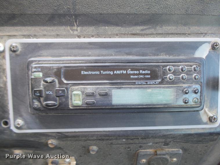 image for item DB6241 2001 International 3800 school bus