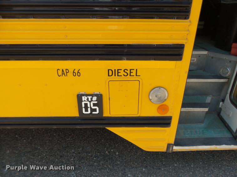 image for item DB6241 2001 International 3800 school bus