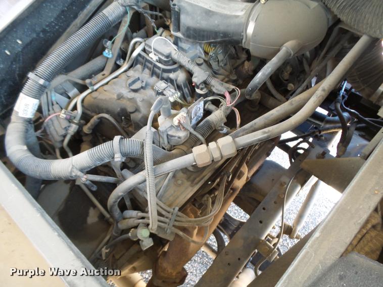 image for item DB6246 1998 GMC P3500 Blue Bird school bus