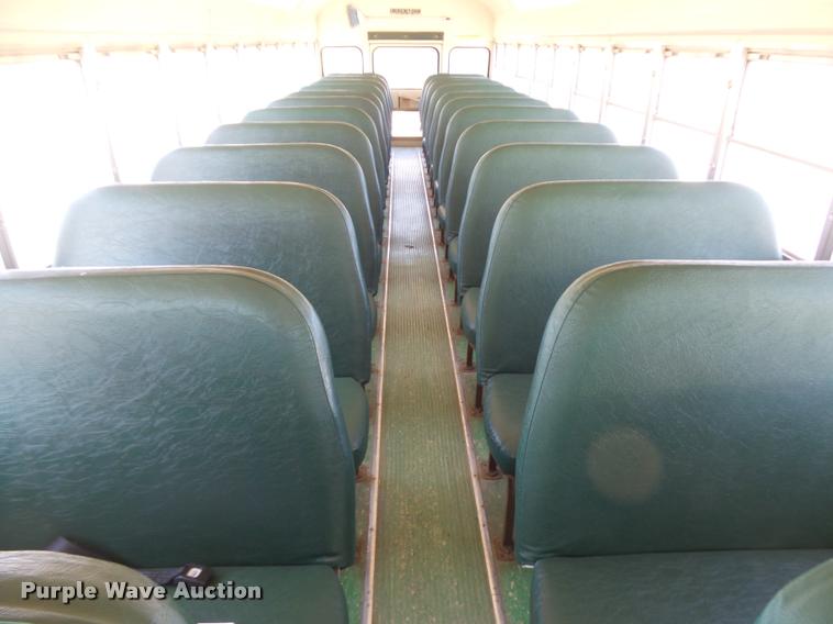 image for item DB6247 1993 International 3800 school bus