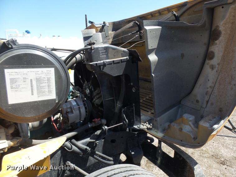 image for item DB6247 1993 International 3800 school bus