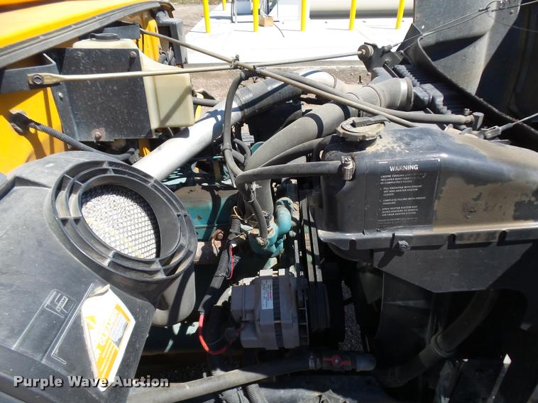 image for item DB6247 1993 International 3800 school bus