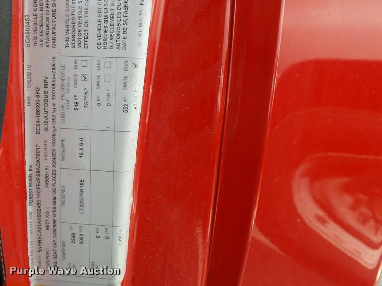 image for item DB6495 2010 Ford Econoline E450 Super Duty shuttle bus