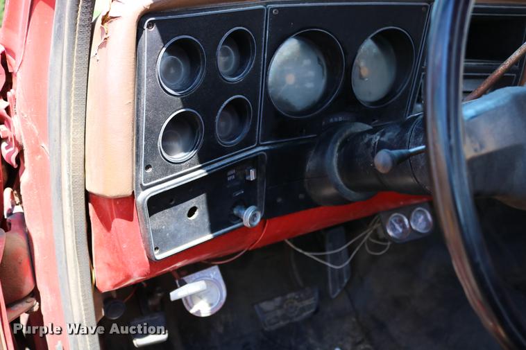 image for item DB9270 1980 Chevrolet Custom Deluxe 20 Crew Cab pickup truck