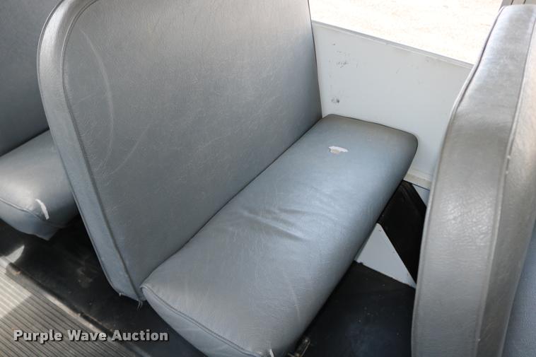 image for item DB9271 1995 Ford Econoline E350 Collins school bus