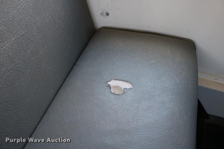 image for item DB9271 1995 Ford Econoline E350 Collins school bus