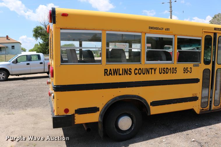 image for item DB9271 1995 Ford Econoline E350 Collins school bus