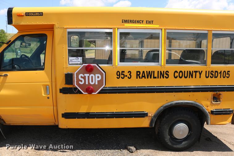 image for item DB9271 1995 Ford Econoline E350 Collins school bus