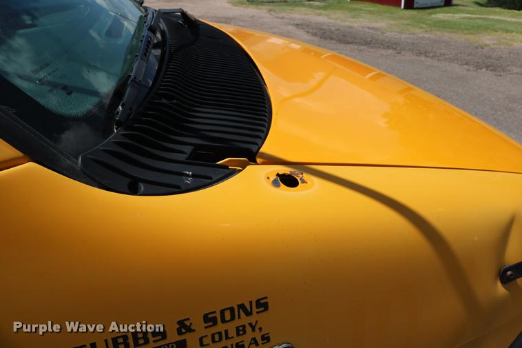 image for item DB9271 1995 Ford Econoline E350 Collins school bus