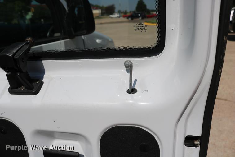 image for item DB9272 2007 Ford E350 Extended van