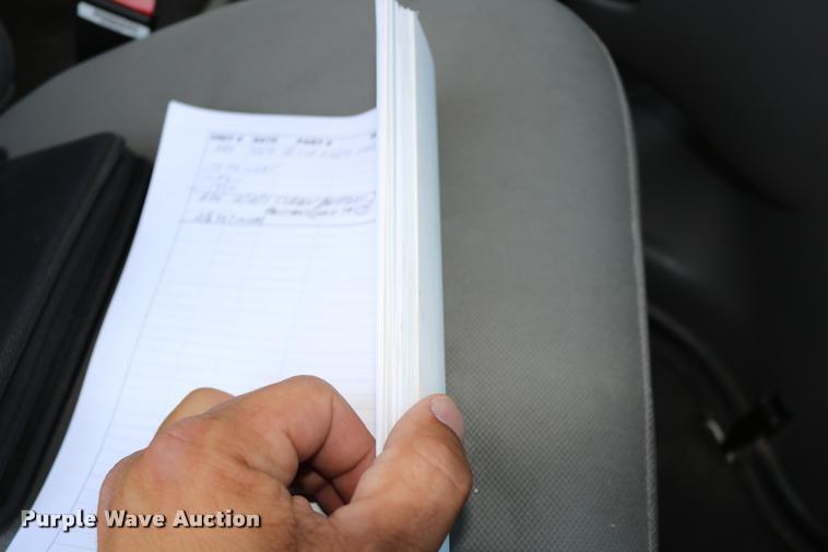 image for item DB9272 2007 Ford E350 Extended van