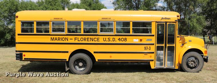image for item DB9292 1997 International 3800 school bus