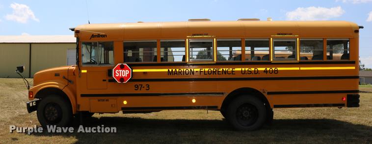 image for item DB9292 1997 International 3800 school bus