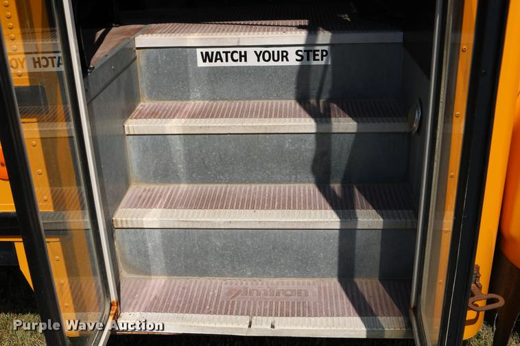 image for item DB9292 1997 International 3800 school bus