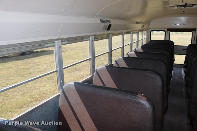 image for item DB9292 1997 International 3800 school bus