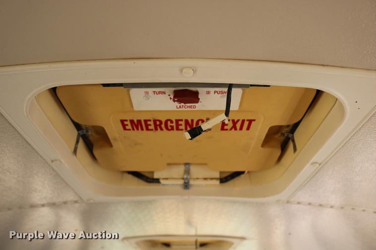 image for item DB9292 1997 International 3800 school bus